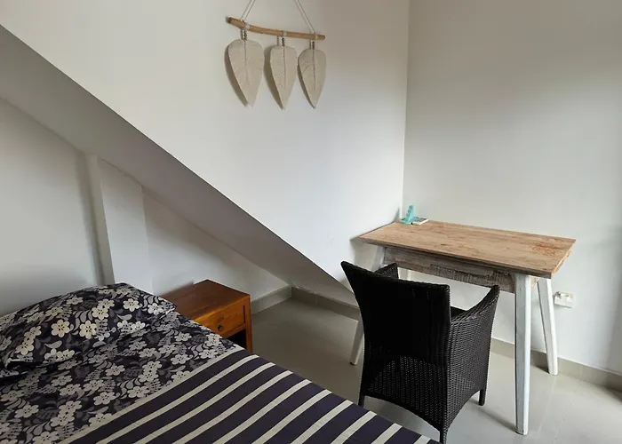 Surf Bali Guest house